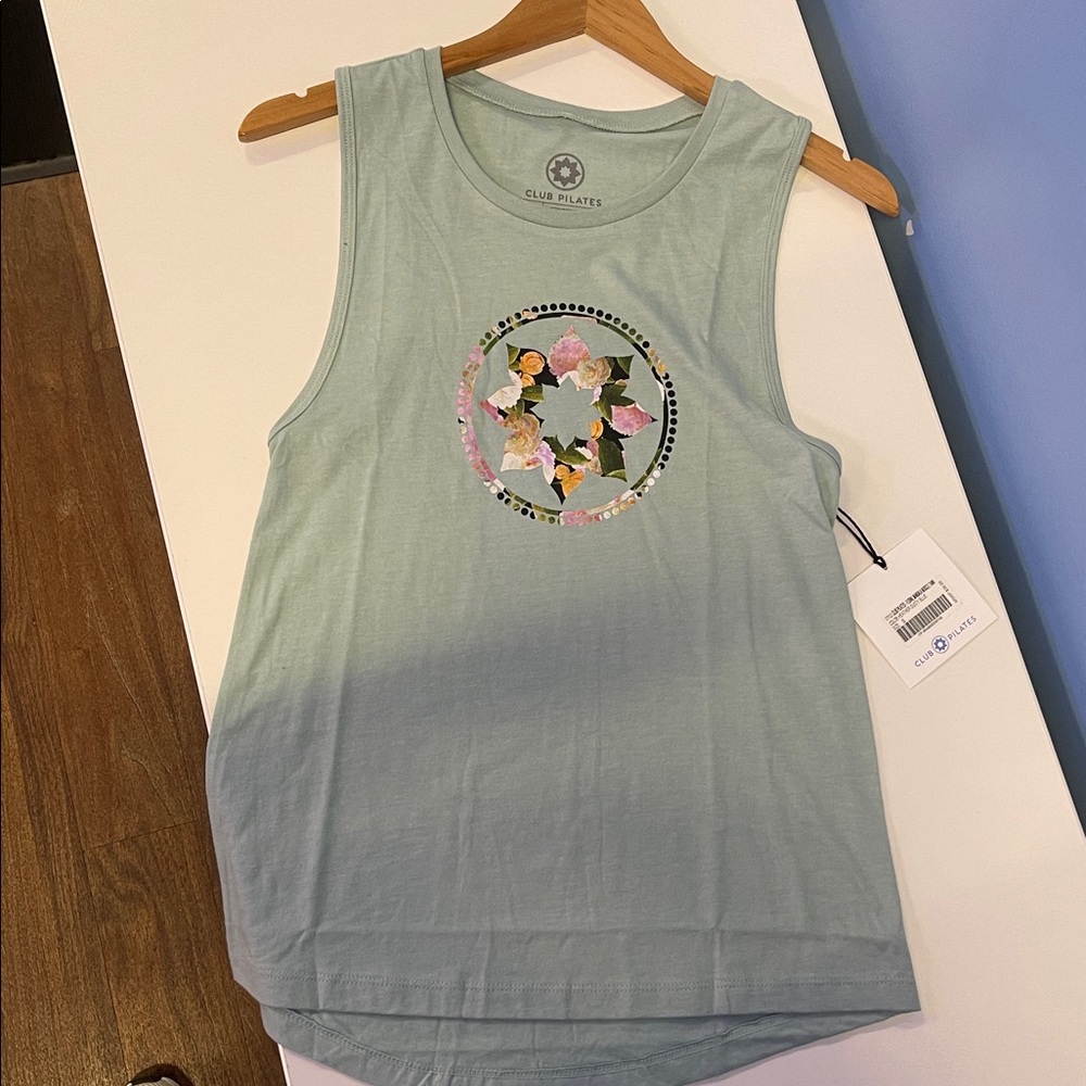 Club Pilates Women's Mint Green Muscle Tee